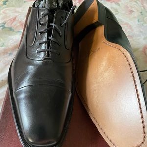 Men mezlan dress shoes like new 71/2 W